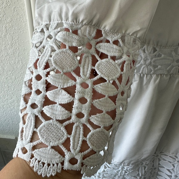 Chic White Dress with Lace Details & Slip - Picture 3 of 9